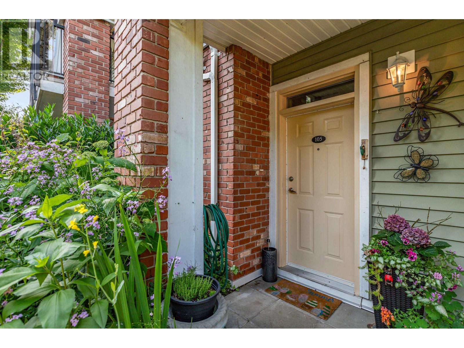 Property at 105 1567 GRANT AVENUE image 5