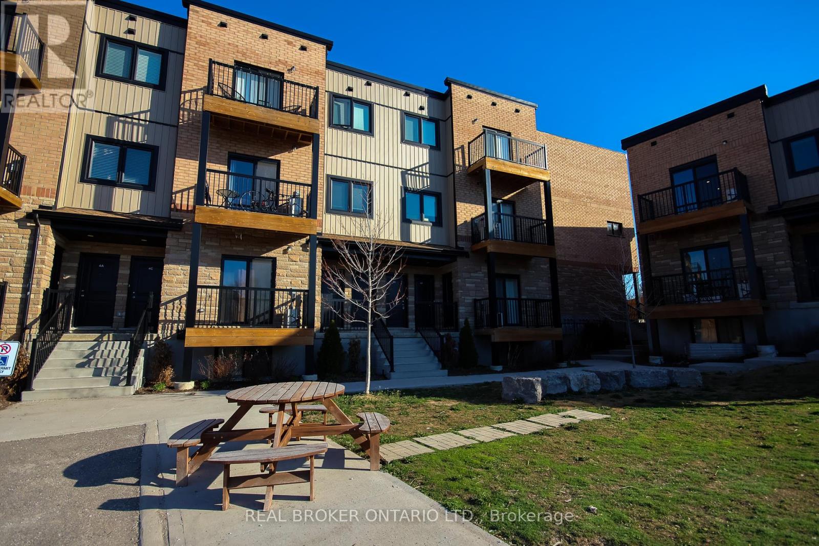 2B - 164 HEIMAN STREET, Kitchener, Ontario