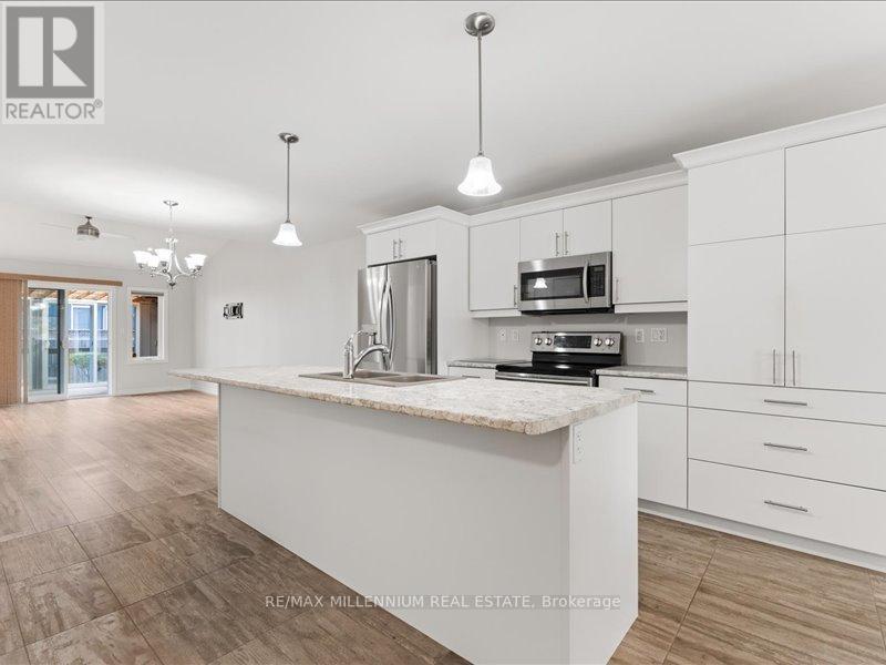 12 Mavis Way, Belleville, Ontario  K8P 0G2 - Photo 6 - X12198970