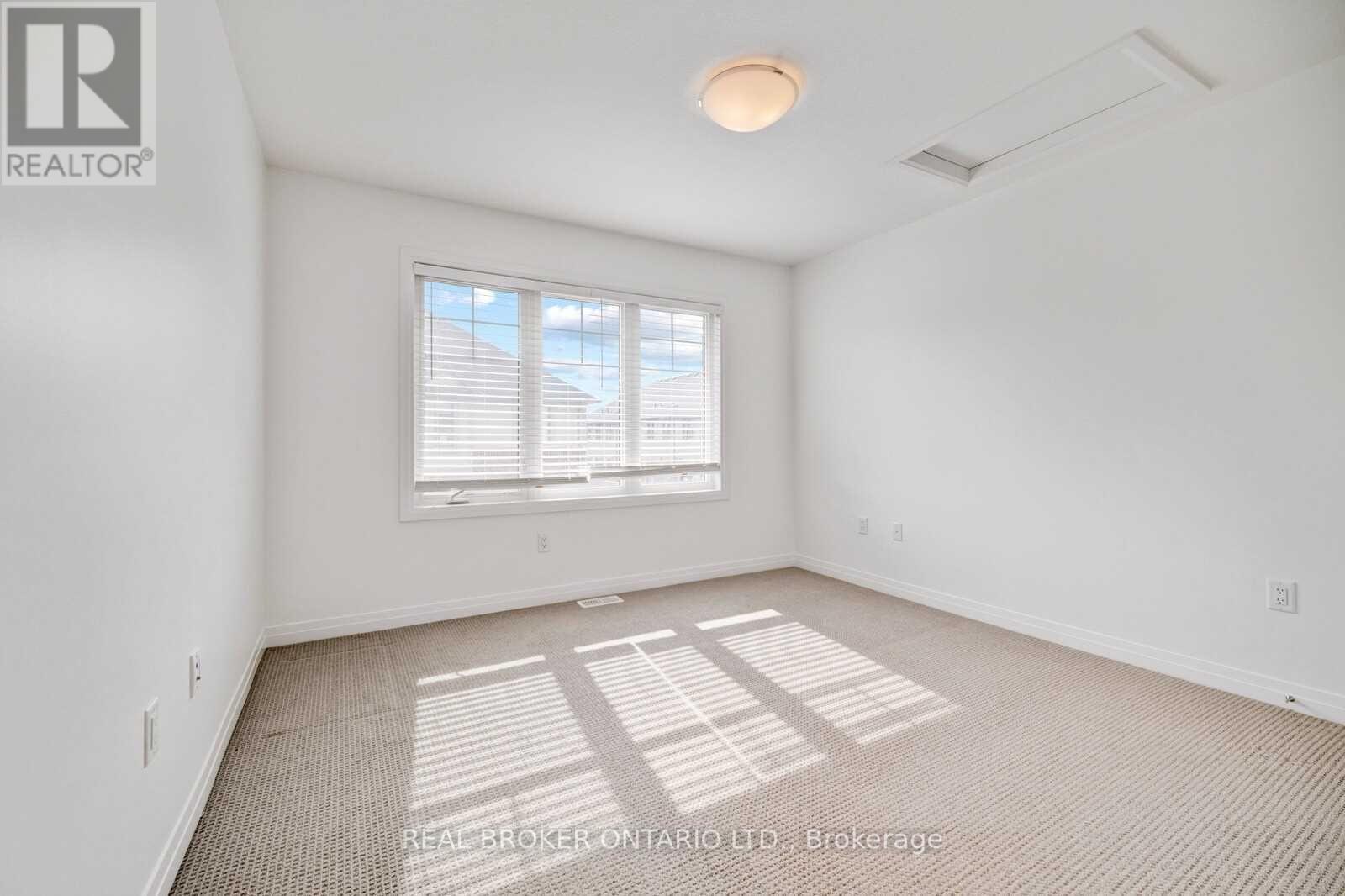 10 Workman Lane, Hamilton, Ontario  L9G 3K9 - Photo 18 - X12199012