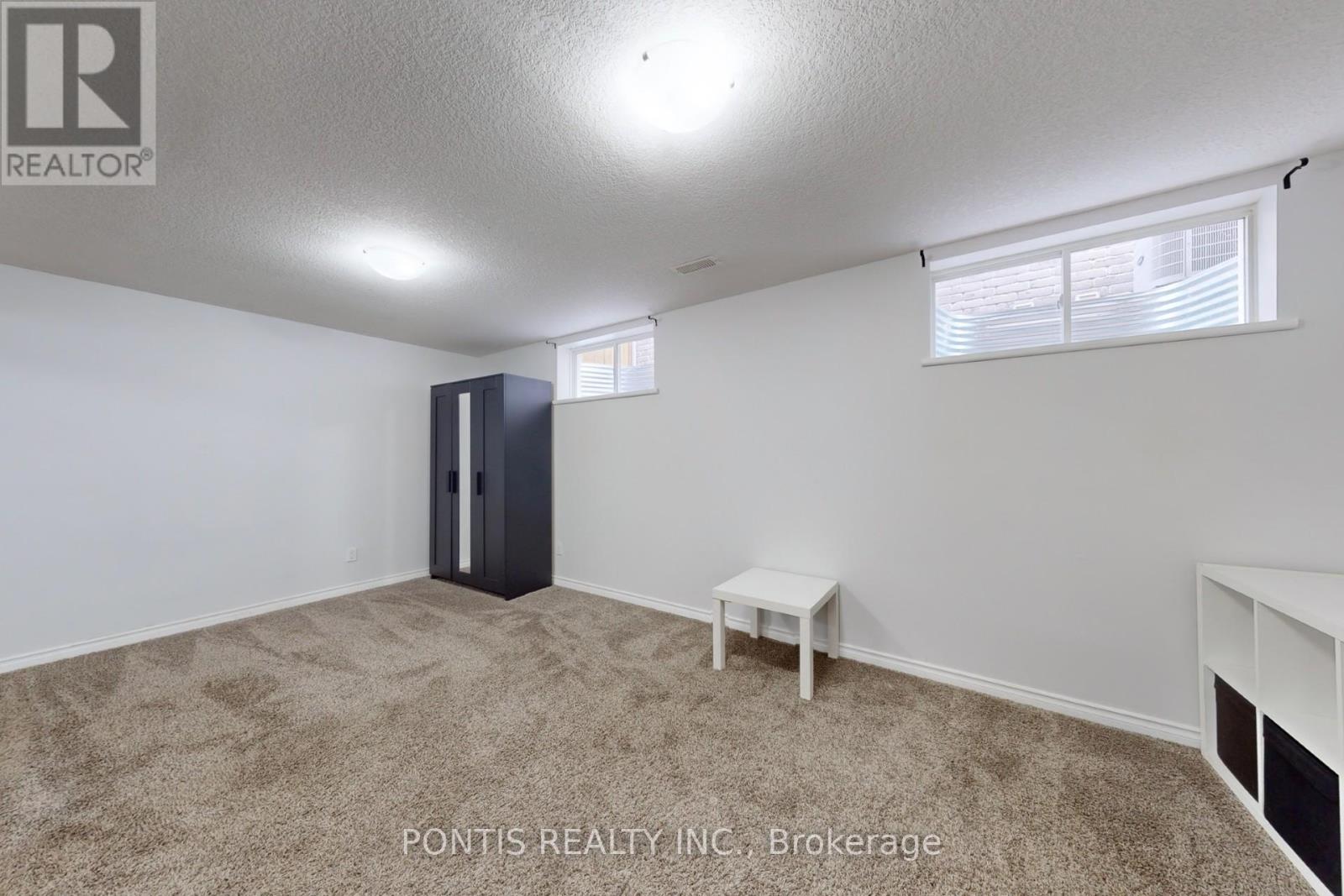 83 Hinrichs Crescent, Cambridge, Ontario  N1T 0A9 - Photo 30 - X12199036