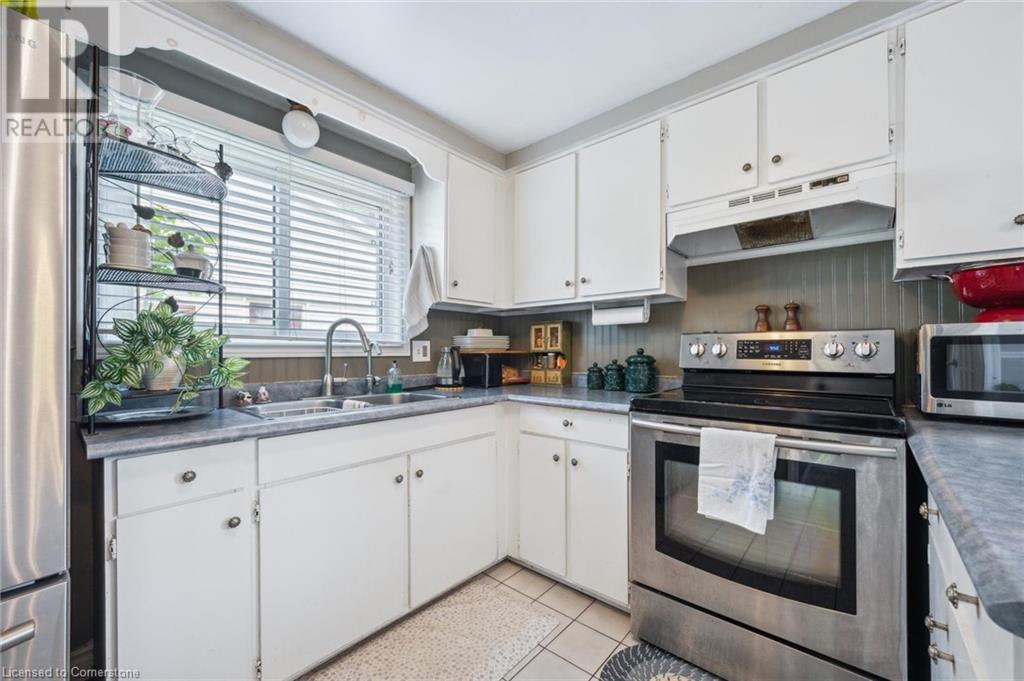 148 Northlake Drive Unit# A, Waterloo, Ontario  N2V 1H7 - Photo 10 - 40737280