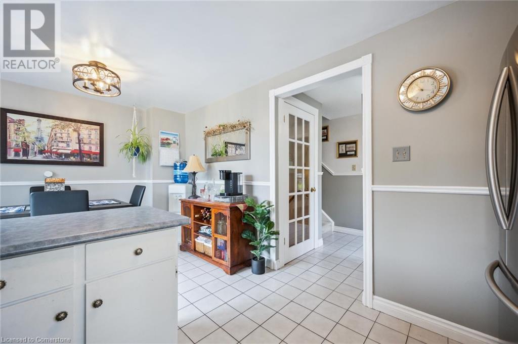 148 Northlake Drive Unit# A, Waterloo, Ontario  N2V 1H7 - Photo 12 - 40737280
