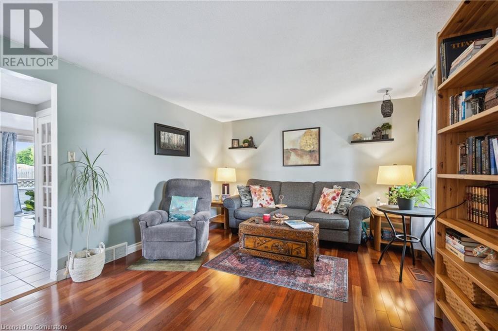 Property at 148 NORTHLAKE Drive Unit# A image 5