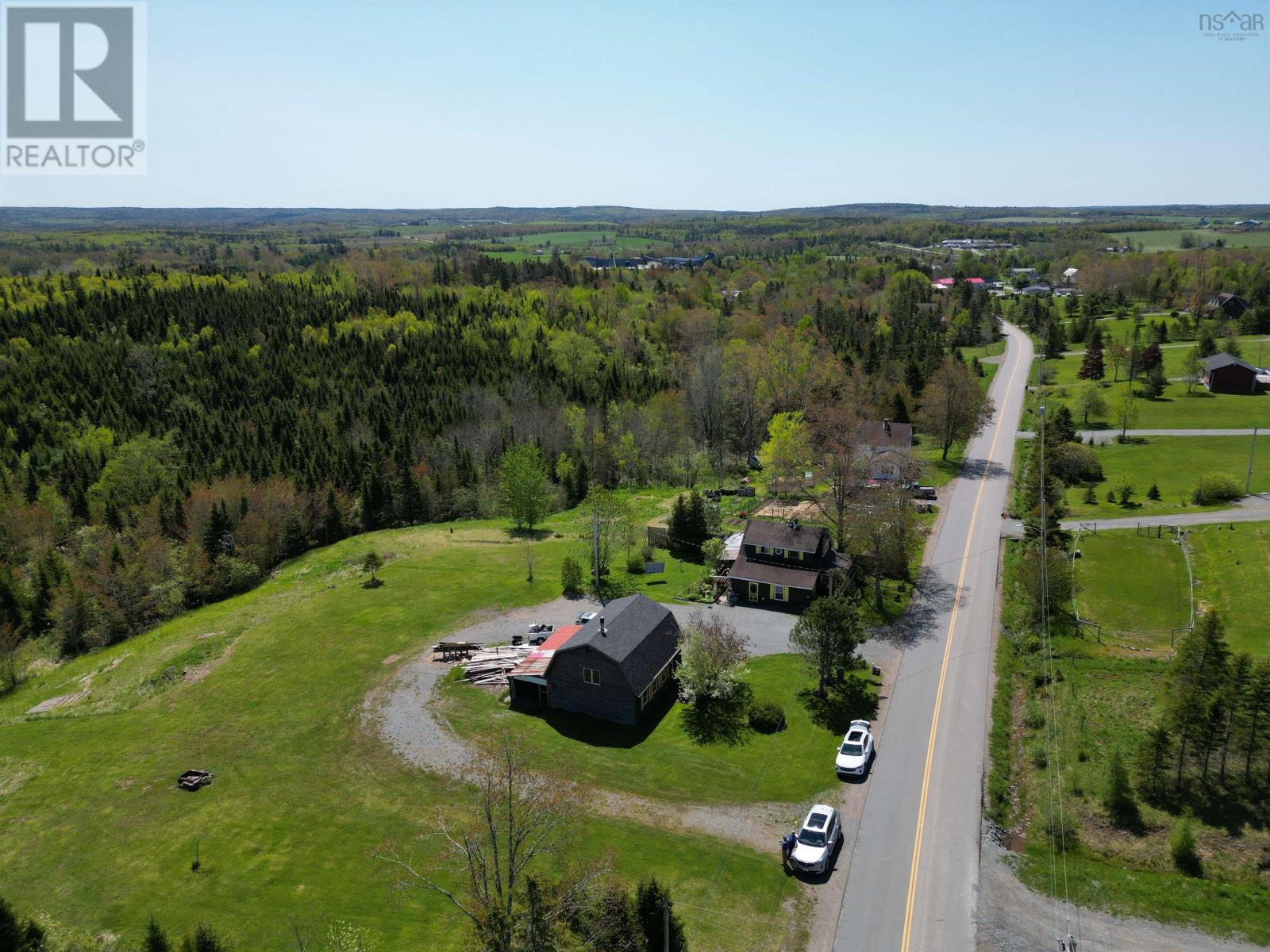 Property at 128 Glenmore Road image 4