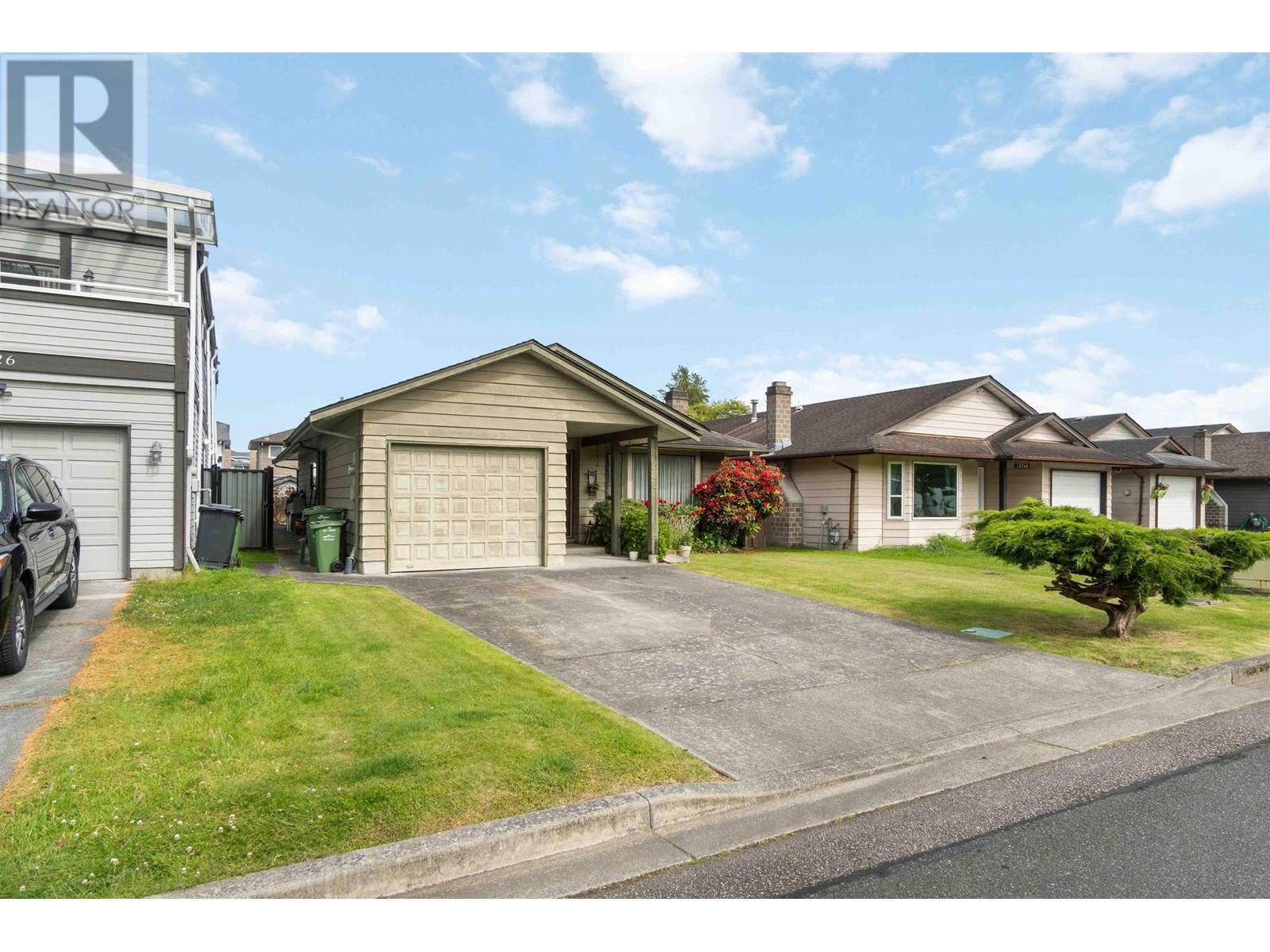 10740 Bonavista Place, Richmond, British Columbia  V7E 5B8 - Photo 2 - R3011794