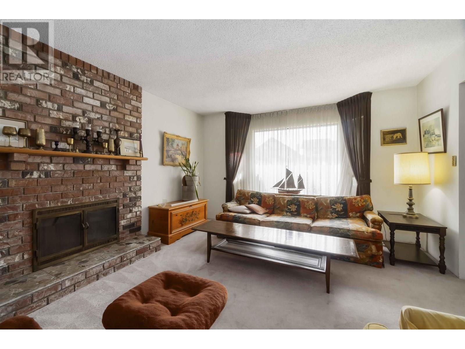 10740 Bonavista Place, Richmond, British Columbia  V7E 5B8 - Photo 9 - R3011794