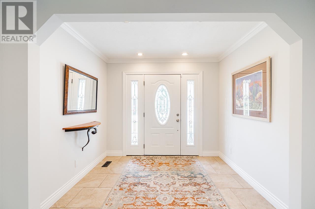 Property at 5271 CAMBRIDGE COURT image 4