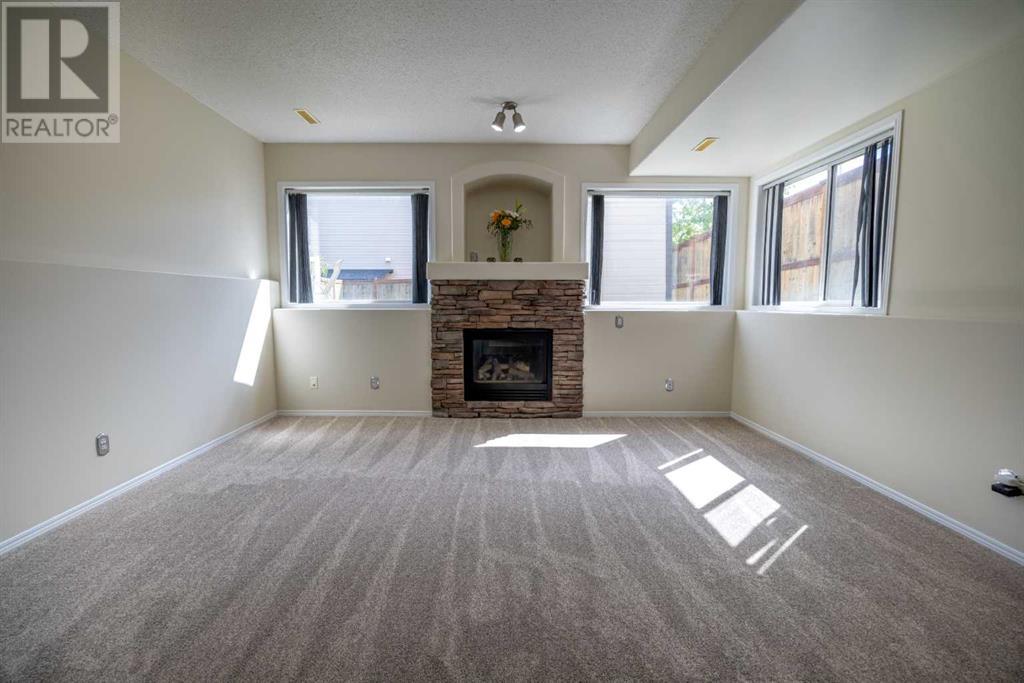 724 Somerset Drive Sw, Calgary, Alberta  T2Y 3C3 - Photo 11 - A2220391