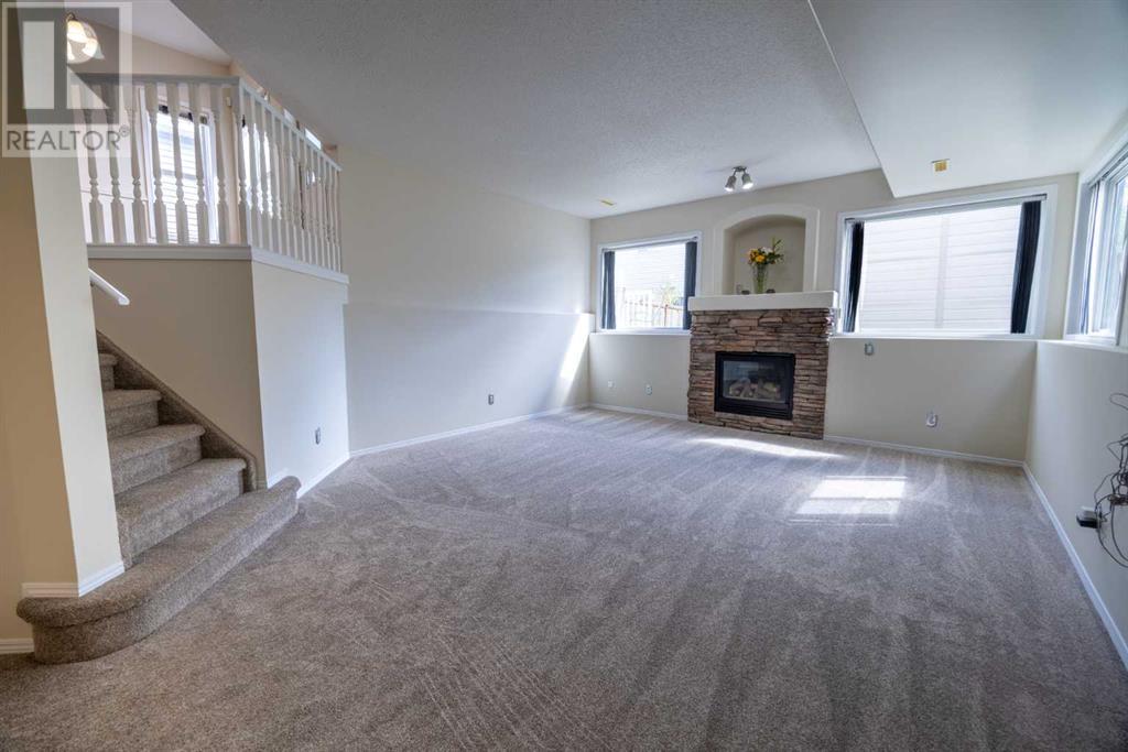 724 Somerset Drive Sw, Calgary, Alberta  T2Y 3C3 - Photo 13 - A2220391