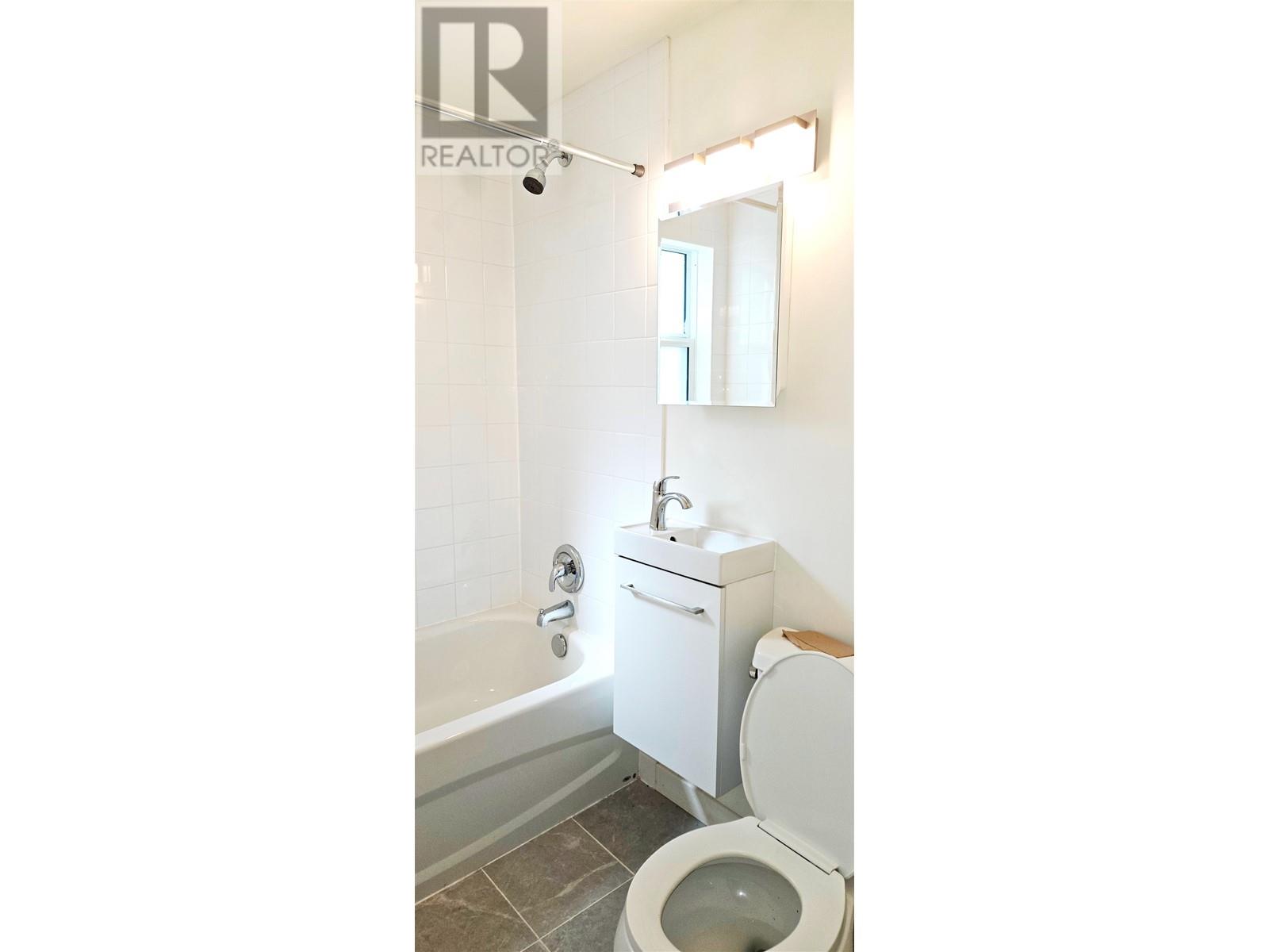 2556 W 4th Avenue, Vancouver, British Columbia  V6K 1P6 - Photo 20 - C8069750