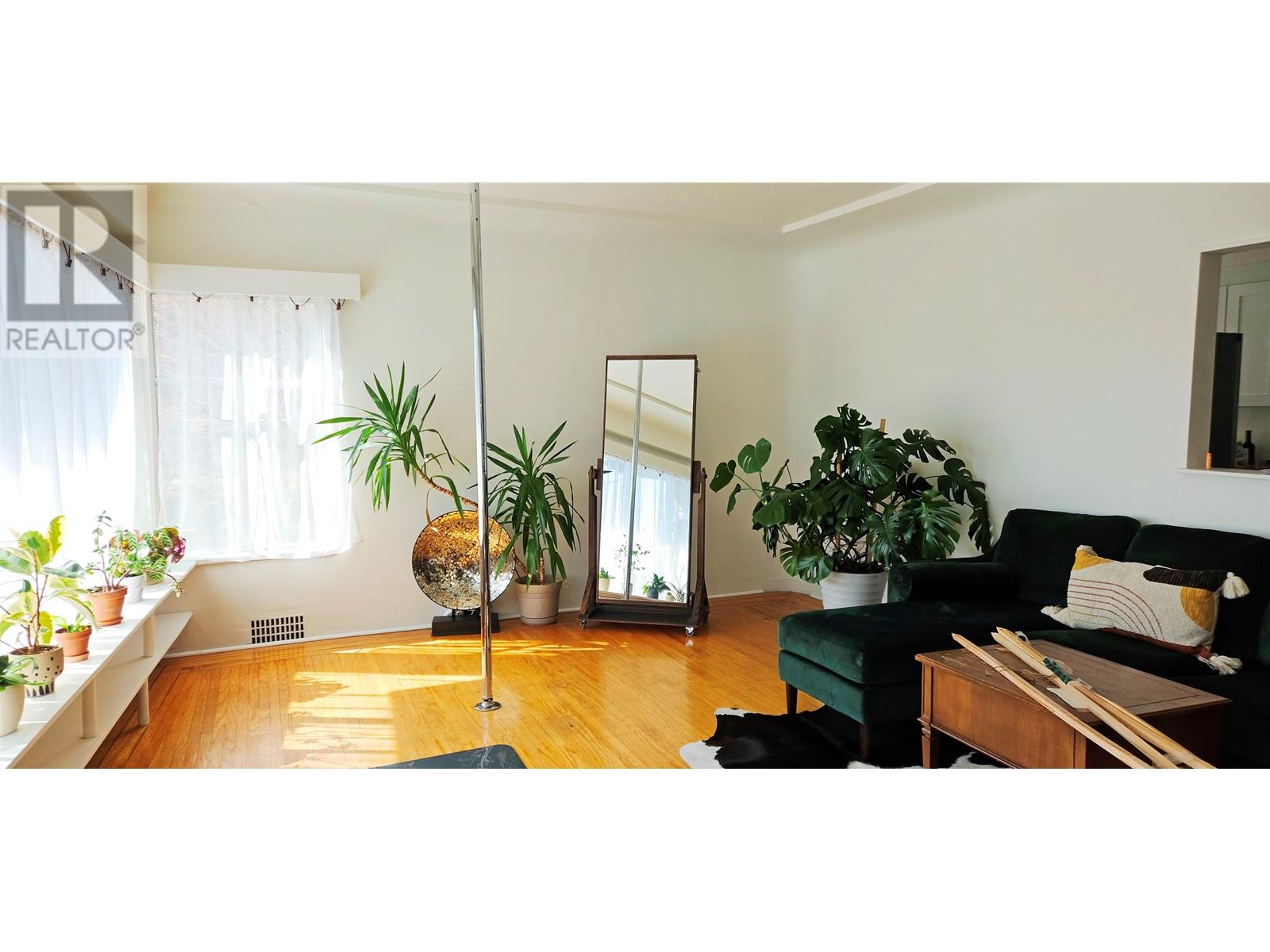 2556 W 4th Avenue, Vancouver, British Columbia  V6K 1P6 - Photo 8 - C8069750