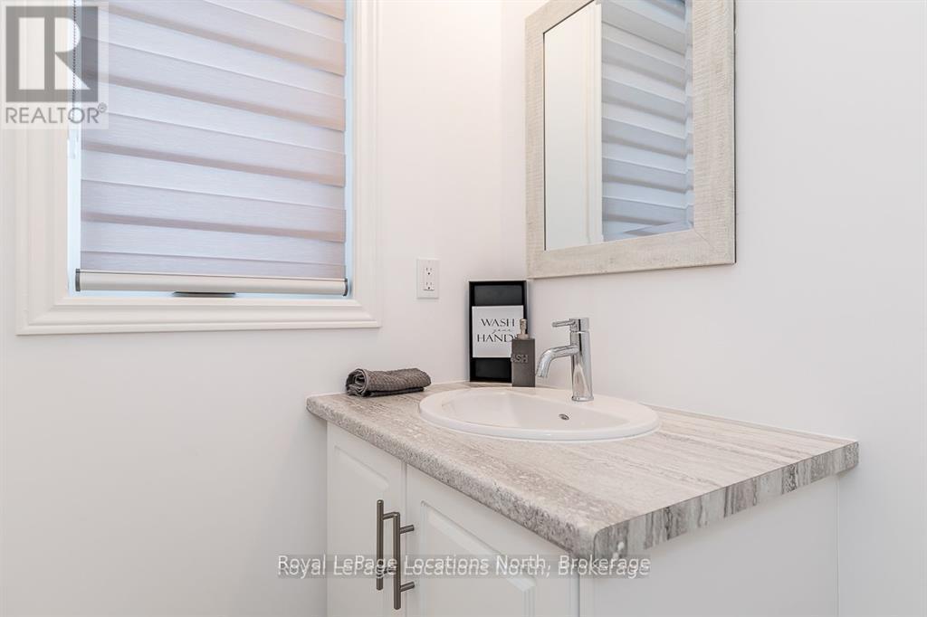 73 - 167 Rosie Street, Blue Mountains, Ontario  N0H 1J0 - Photo 6 - X12199194