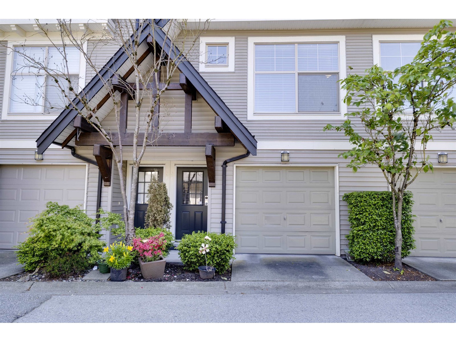 30 15152 62a Avenue, Surrey, British Columbia  V3S 1V1 - Photo 1 - R3009546