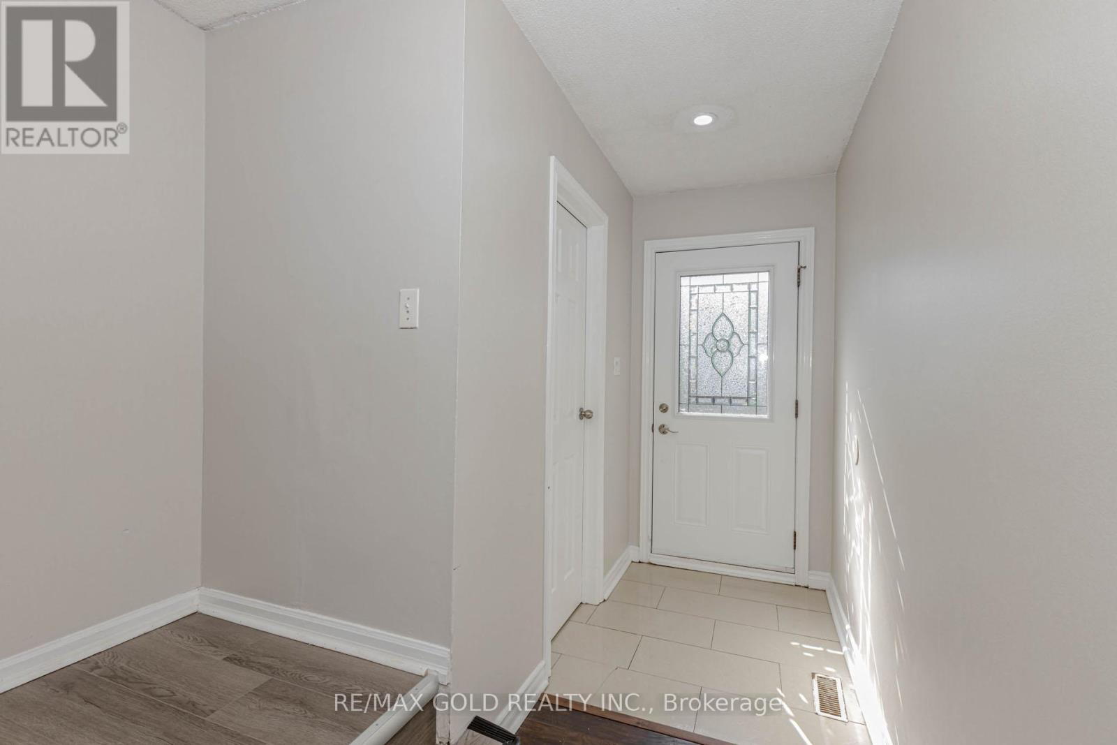 Property at 43 - 399 VODDEN STREET E image 3