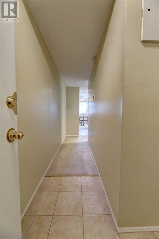 Property at 9, 645 Meredith Road NE image 5