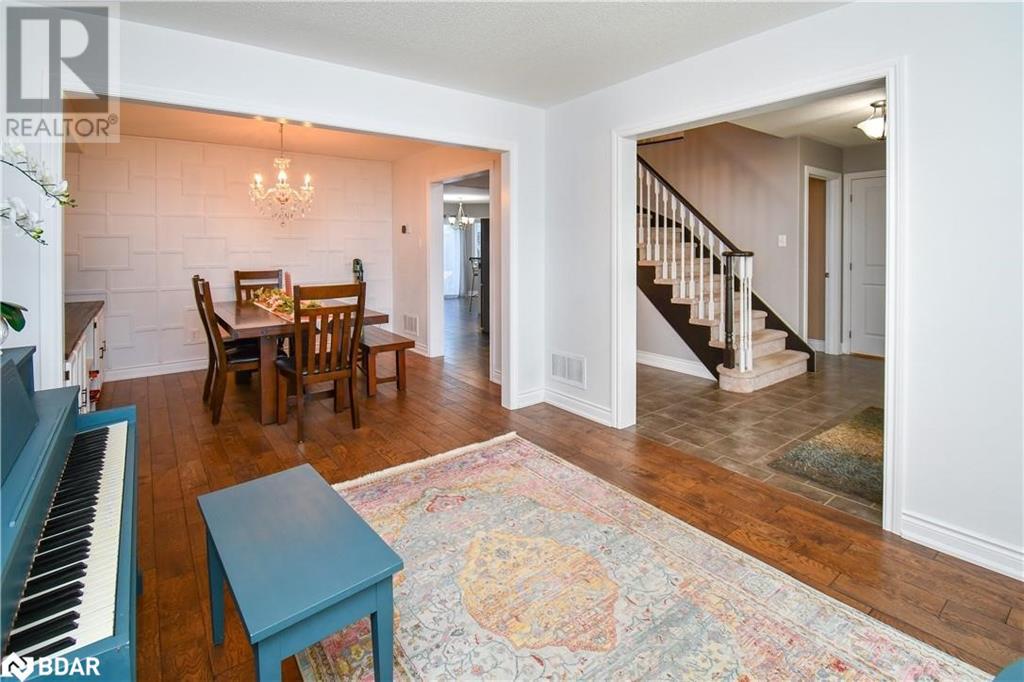 452 Greenwood Drive, Essa, Ontario  L0M 1B6 - Photo 19 - 40737560