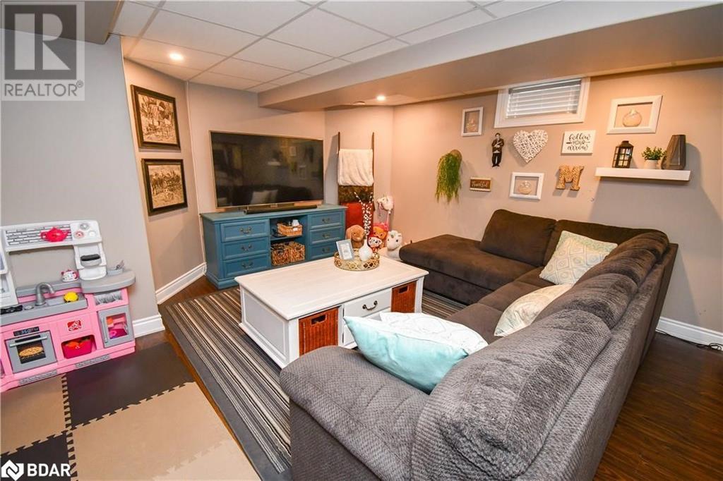 452 Greenwood Drive, Essa, Ontario  L0M 1B6 - Photo 40 - 40737560