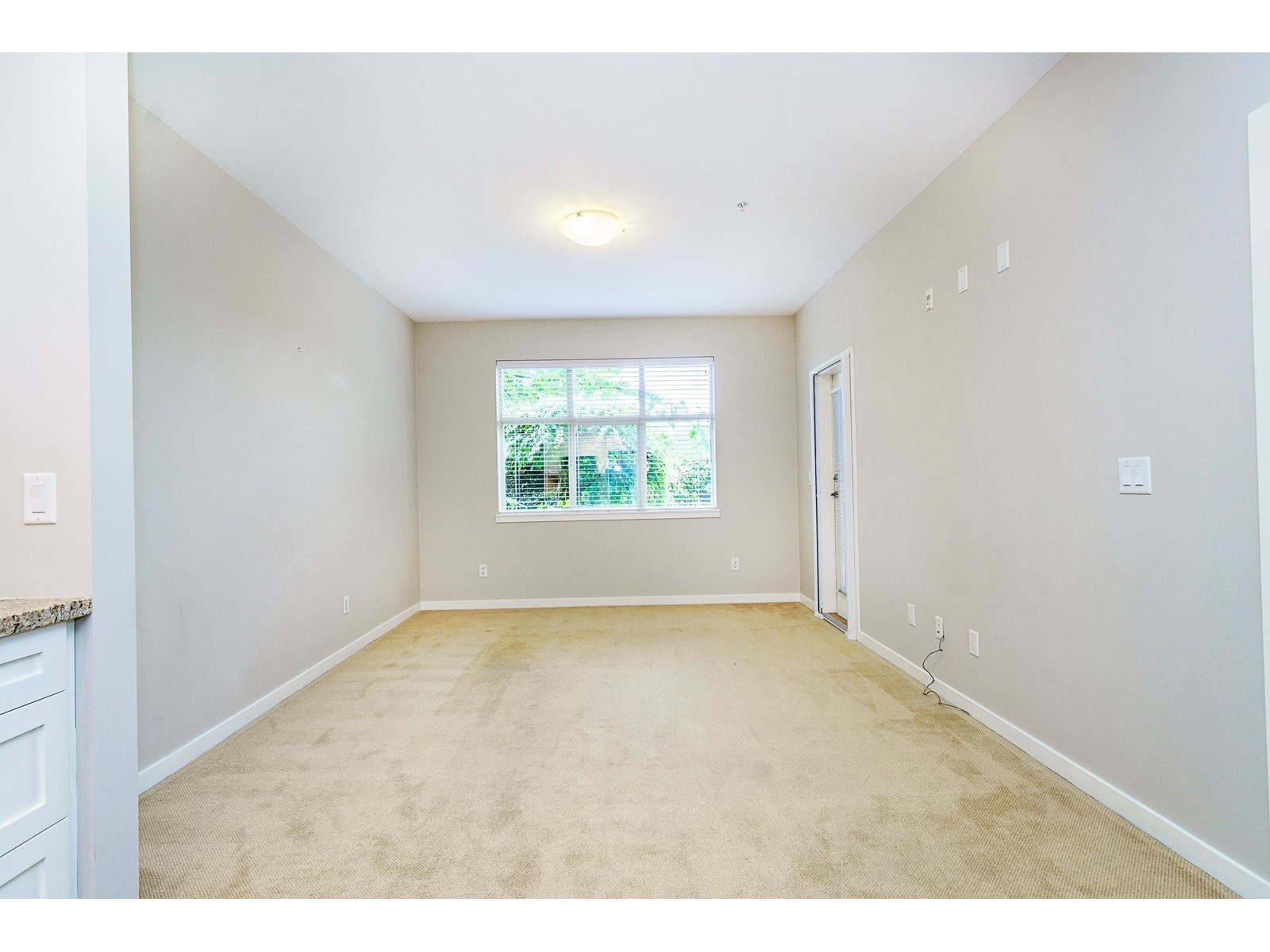 109 2511 King George Boulevard, Surrey, British Columbia  V4P 0C7 - Photo 6 - R3010015