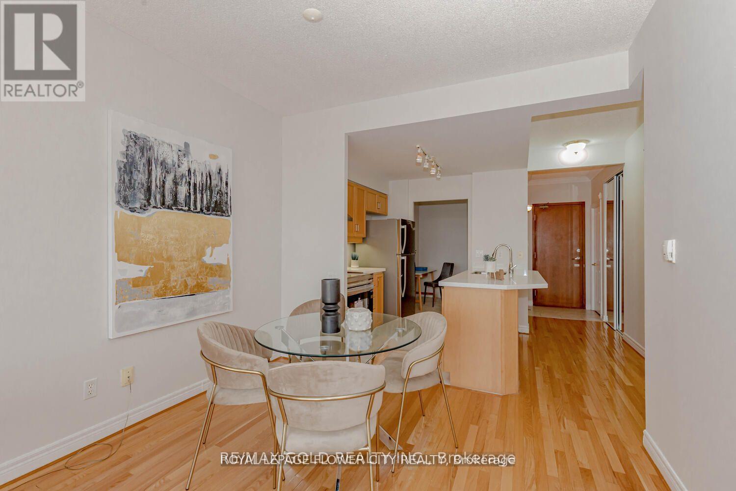 709 - 50 Old Mill Road, Oakville, Ontario  L6J 7W1 - Photo 11 - W12079225