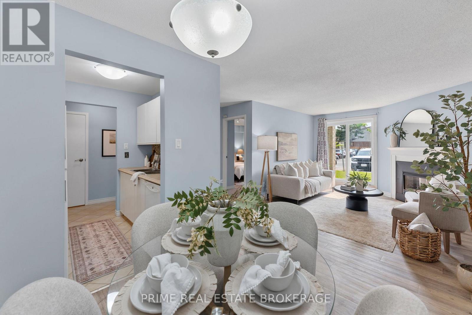 102 - 725 Deveron Crescent, London South, Ontario  N5Z 4X3 - Photo 6 - X12199005