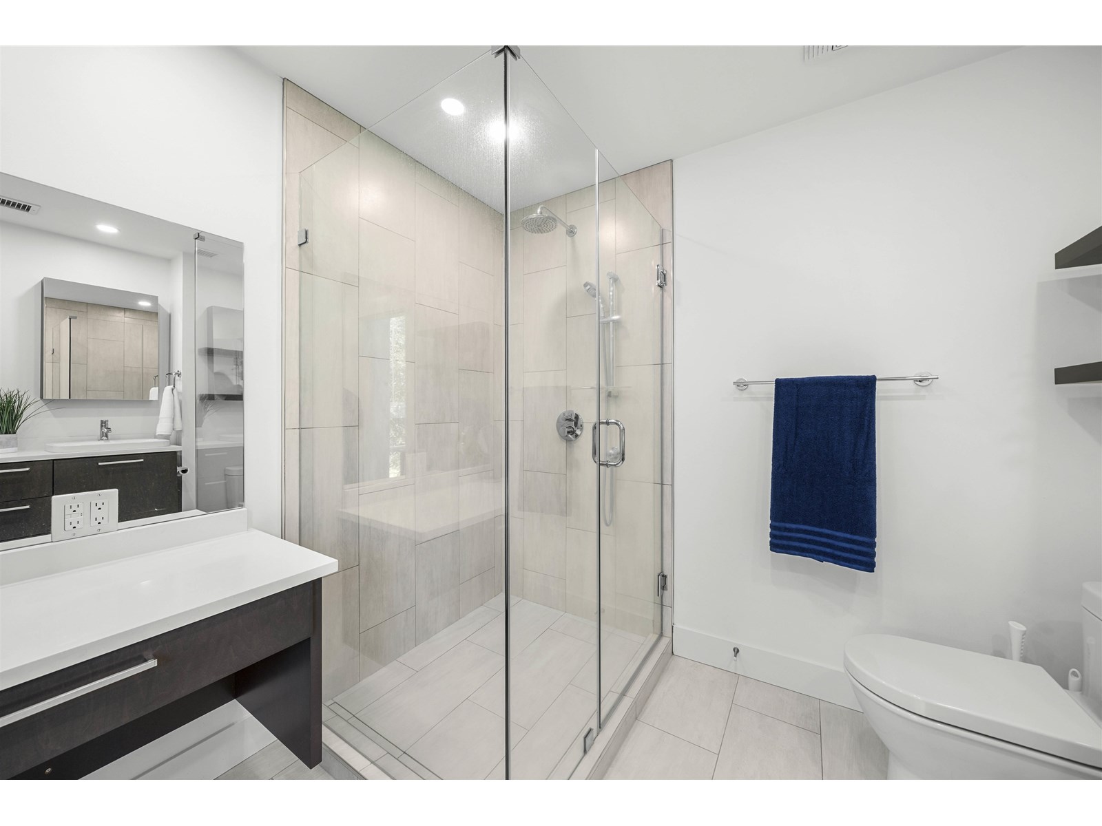 301 15445 Vine Avenue, Surrey, British Columbia  V4B 2T3 - Photo 19 - R3011563