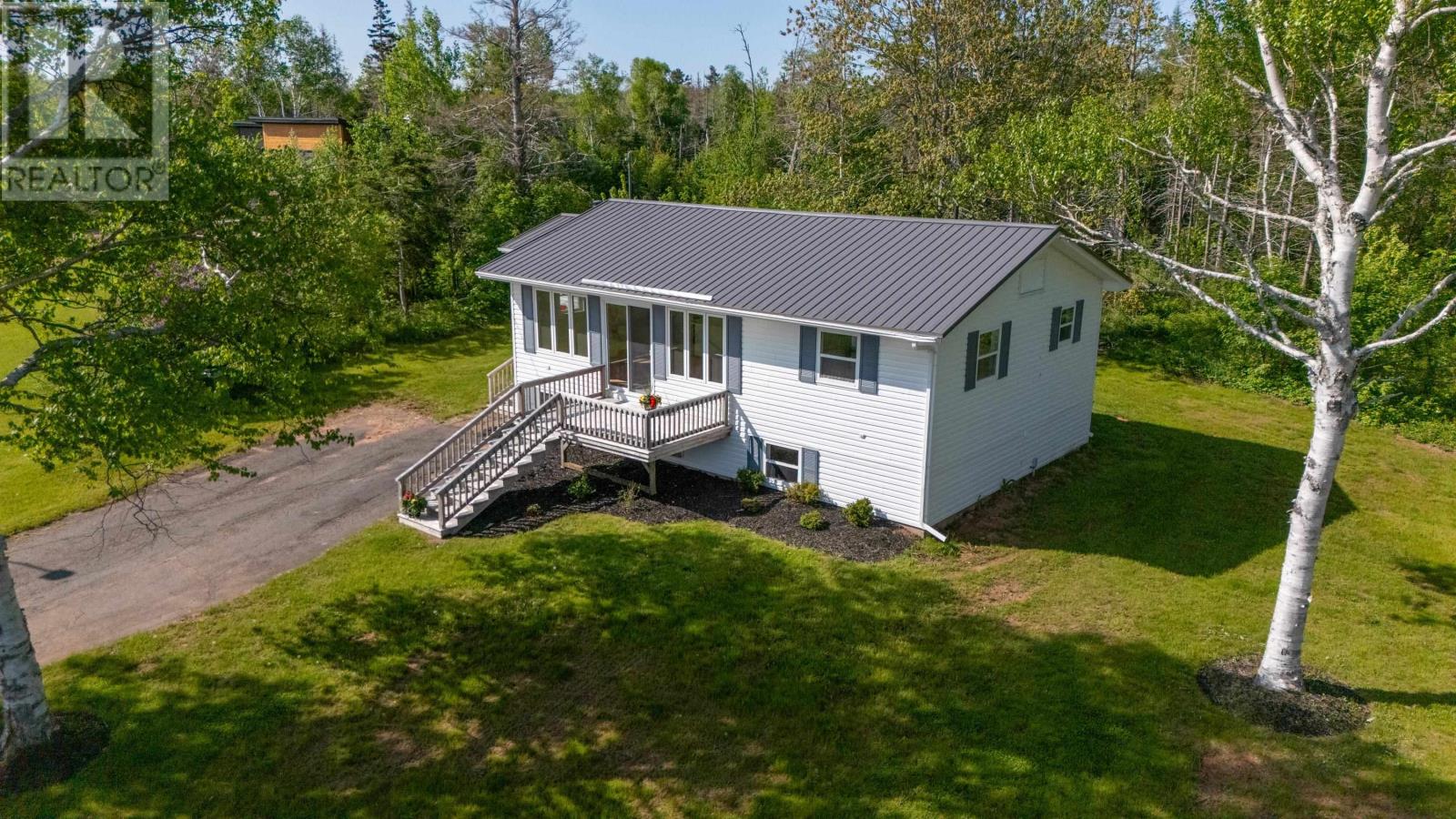 356 St Andrews Point Road, Lower Montague, Prince Edward Island  C0A 1R0 - Photo 2 - 202513585