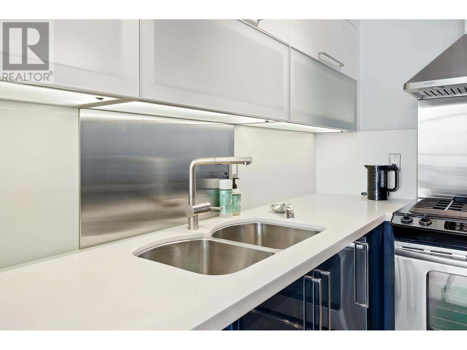303 128 W 6th Avenue, Vancouver, British Columbia  V5Y 1K6 - Photo 23 - R3009710