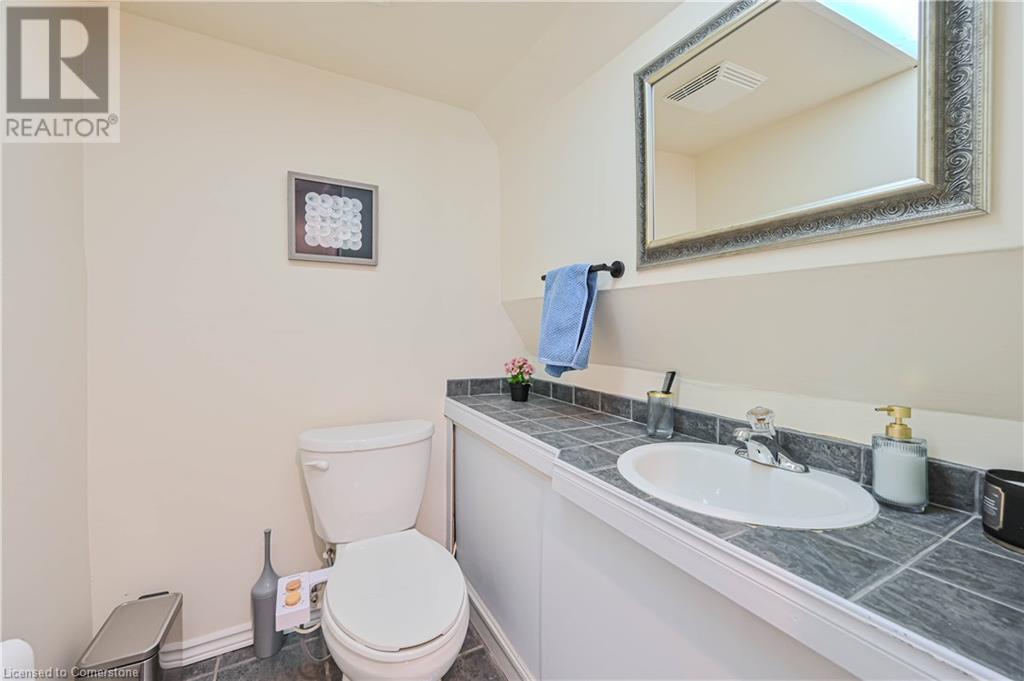 307 Magnolia Drive, Hamilton, Ontario  L9C 6R2 - Photo 43 - 40737956