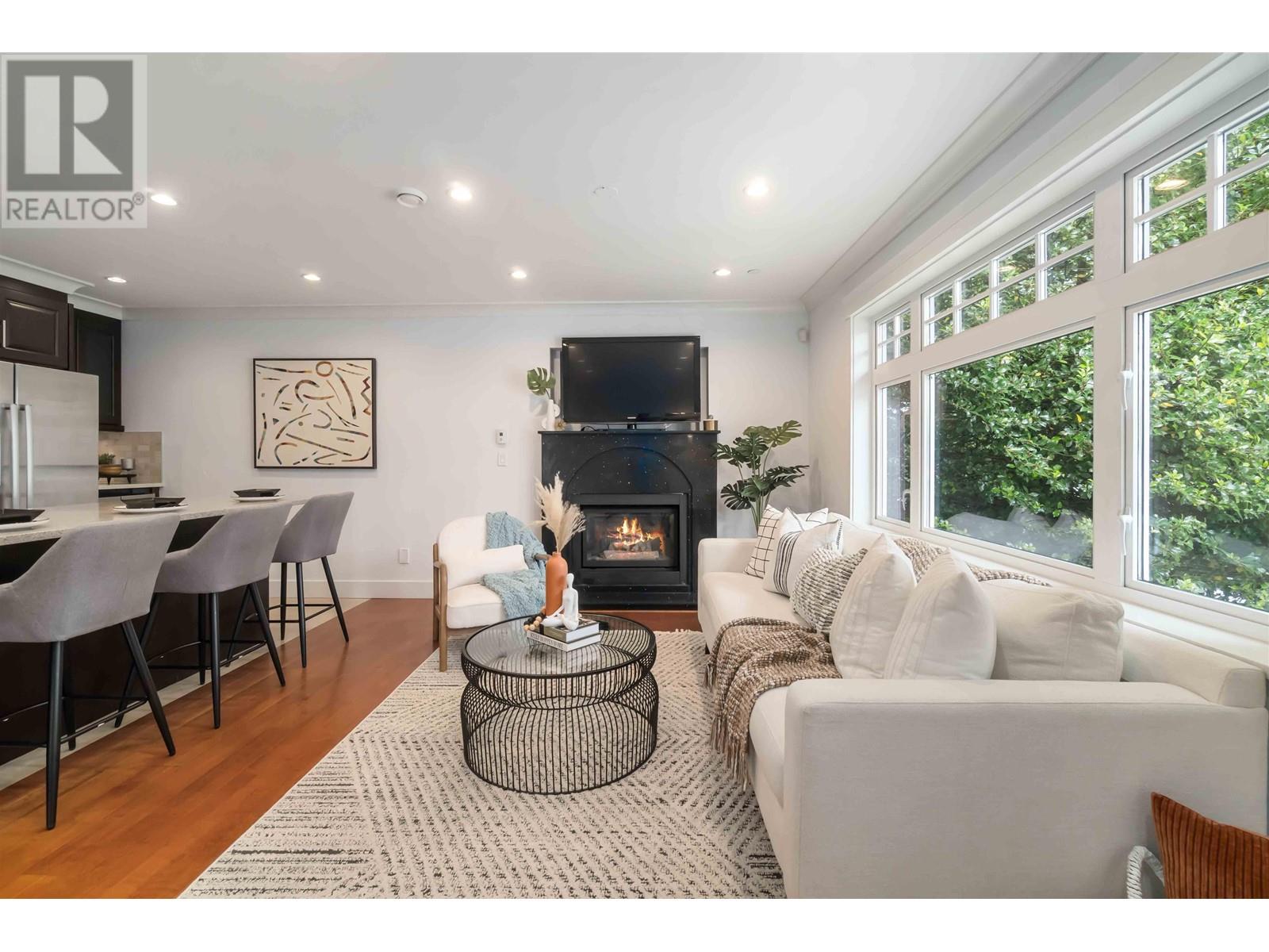 2721 W 5th Avenue, Vancouver, British Columbia  V6K 1T5 - Photo 11 - R3011749