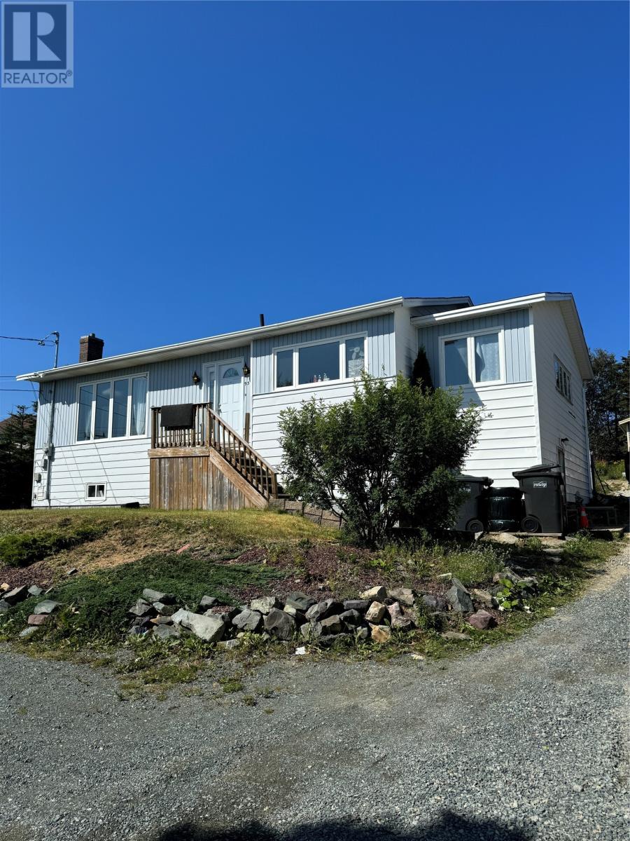 Property at 93 St. Thomas Line image 1