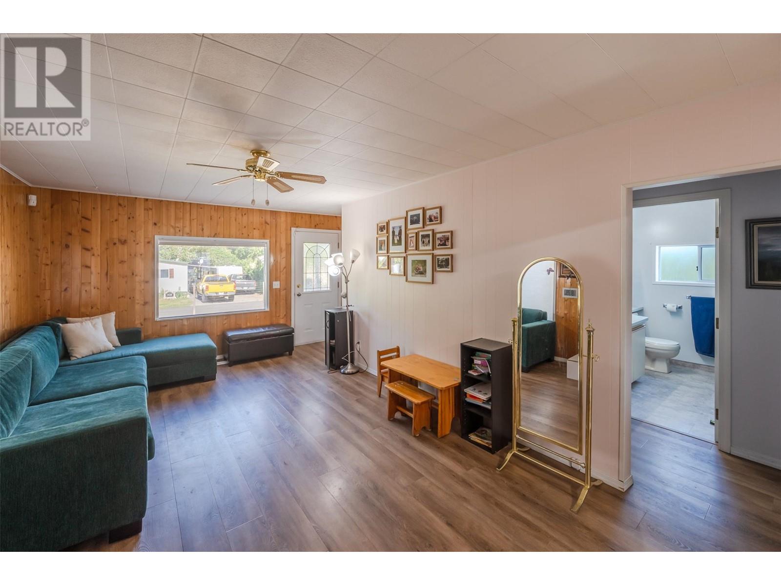 929 Birch Street, Okanagan Falls, British Columbia  V0H 1R0 - Photo 7 - 10350255
