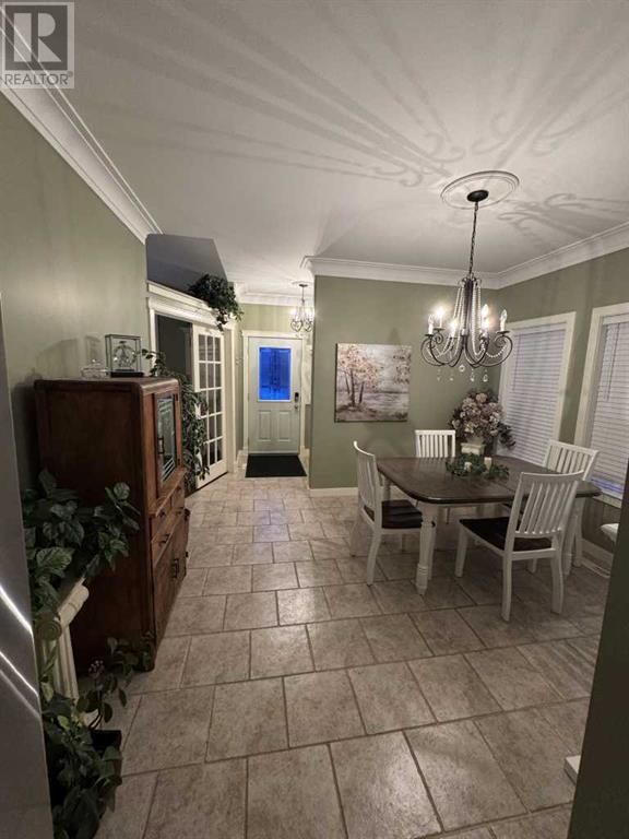 Property at 15 Kreiner Crescent image 4