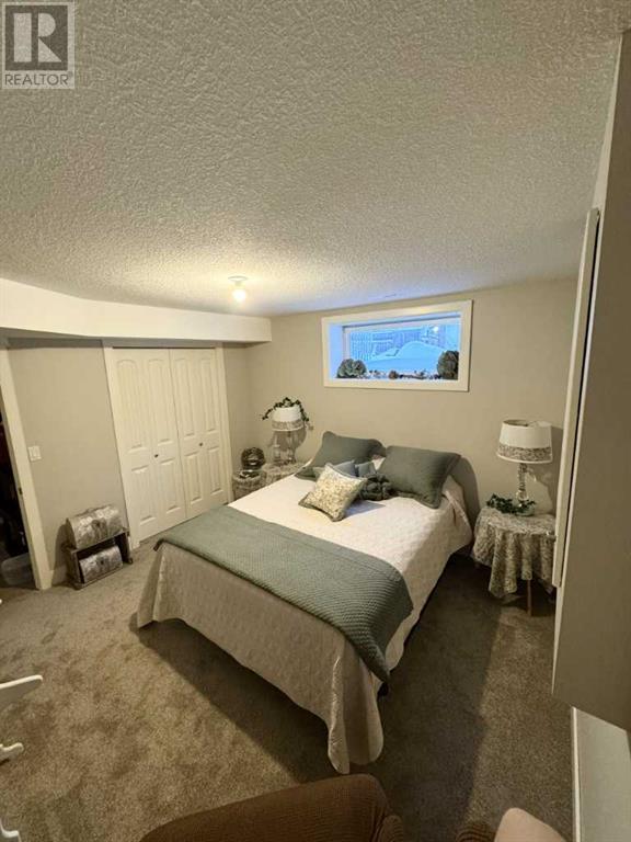Property at 15 Kreiner Crescent image 5