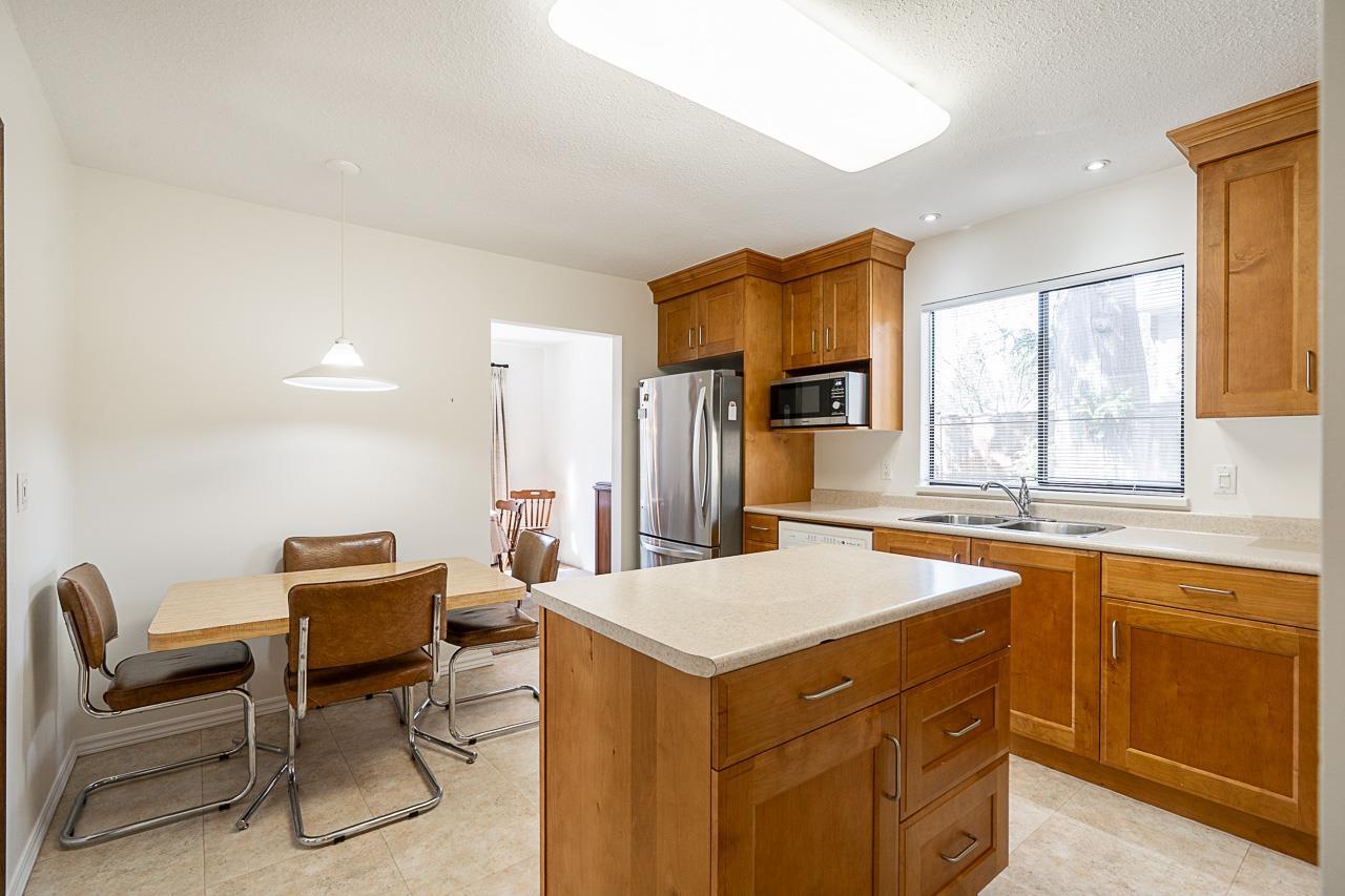 11913 Briarwood Place, Delta, British Columbia  V4E 2X3 - Photo 12 - R3011884