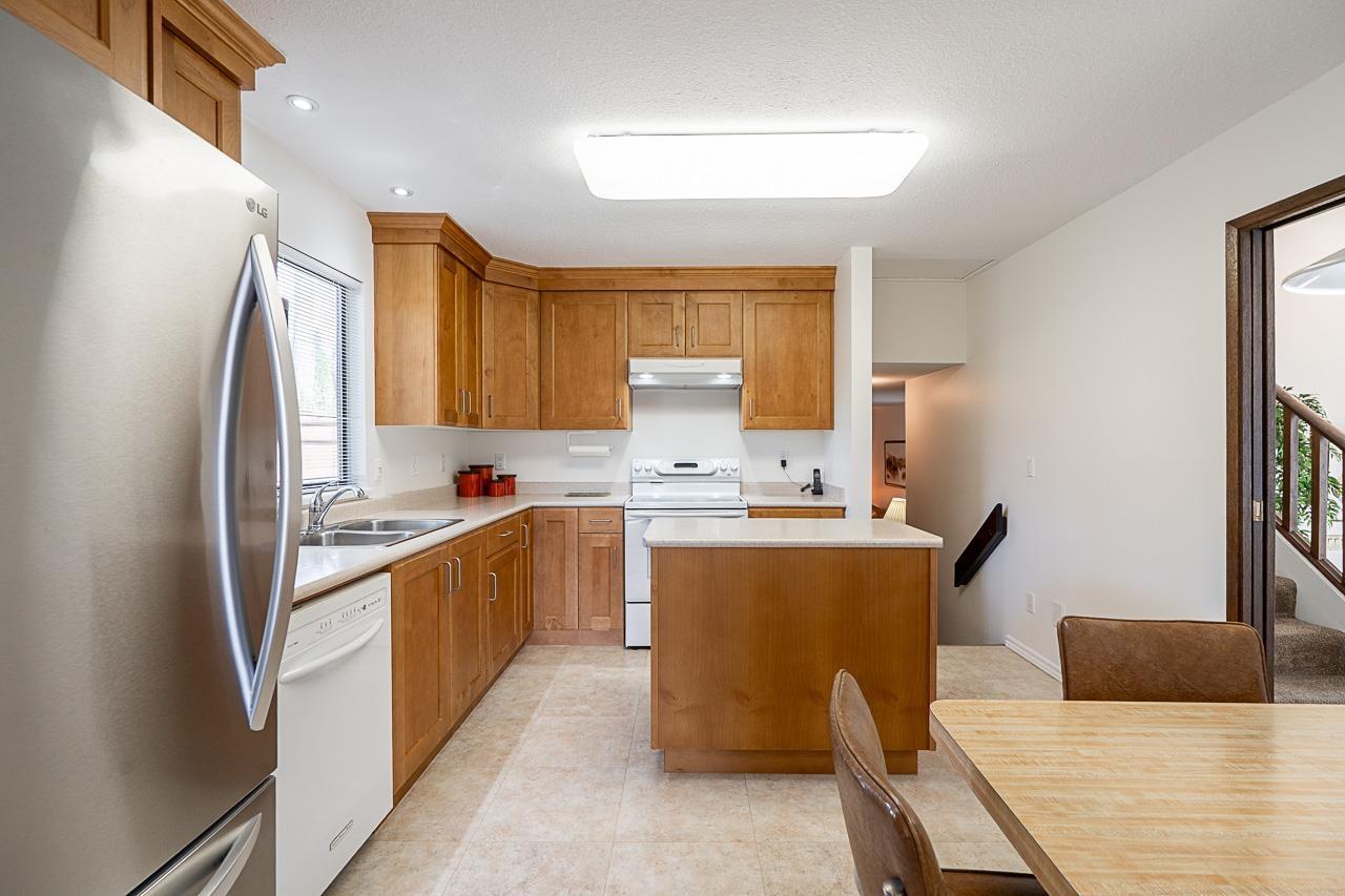11913 Briarwood Place, Delta, British Columbia  V4E 2X3 - Photo 9 - R3011884