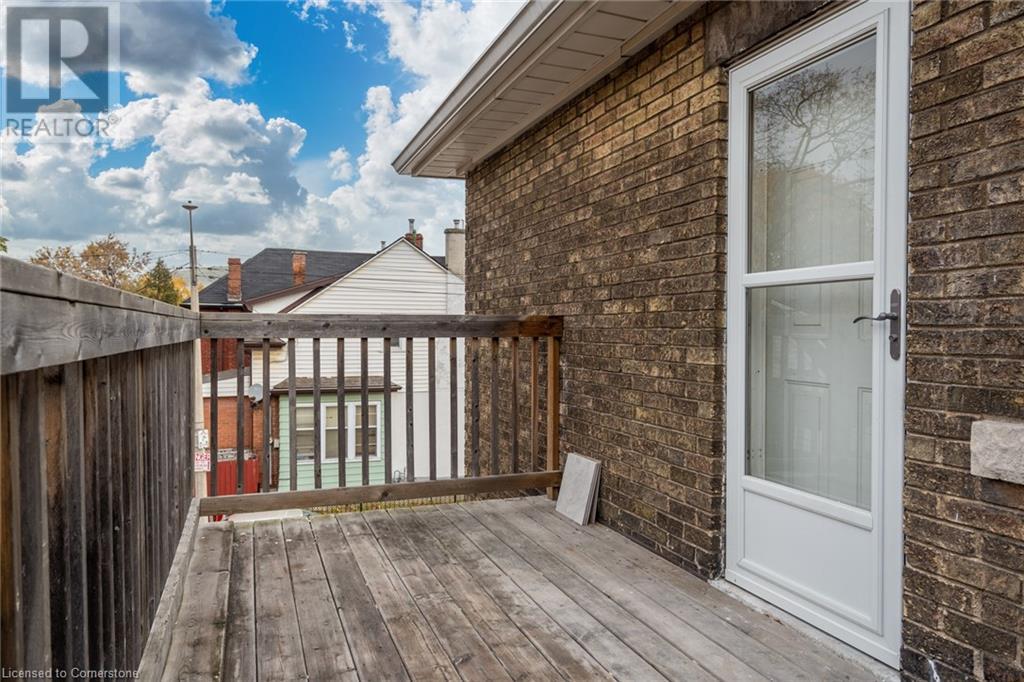 218 Balsam Avenue S Unit# 2, Hamilton, Ontario  L8M 3C1 - Photo 4 - 40737559