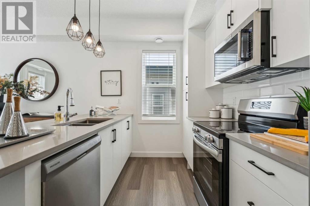 Property at 28, 2117 81 Street SW image 4