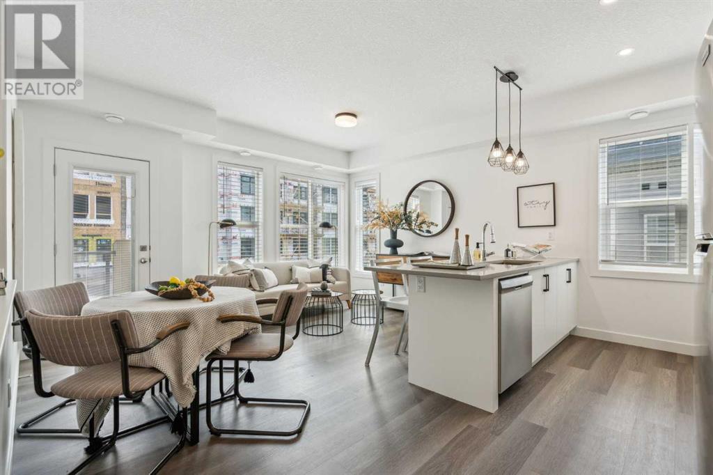 Property at 28, 2117 81 Street SW image 2