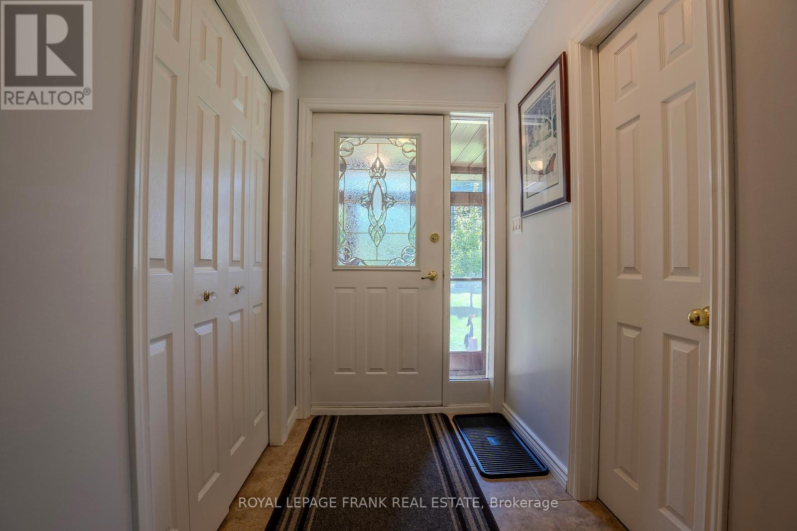 41 Pirates Glen Drive, Trent Lakes, Ontario  K0M 1A0 - Photo 6 - X12199340