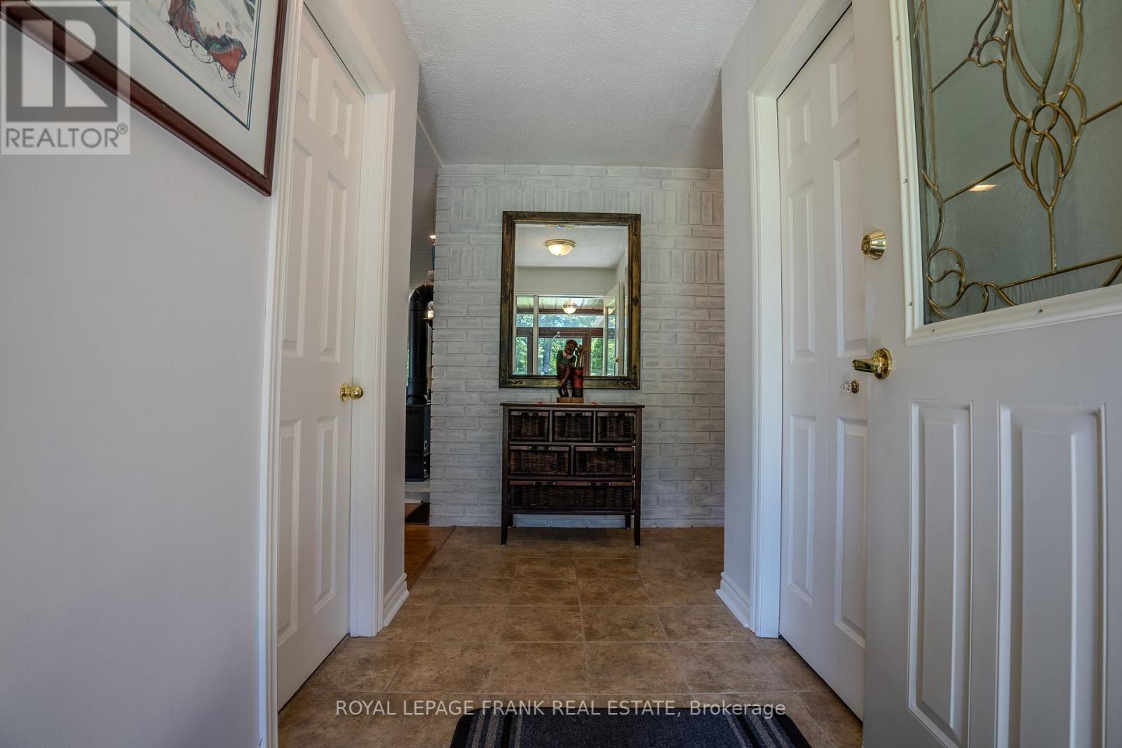 41 Pirates Glen Drive, Trent Lakes, Ontario  K0M 1A0 - Photo 7 - X12199340