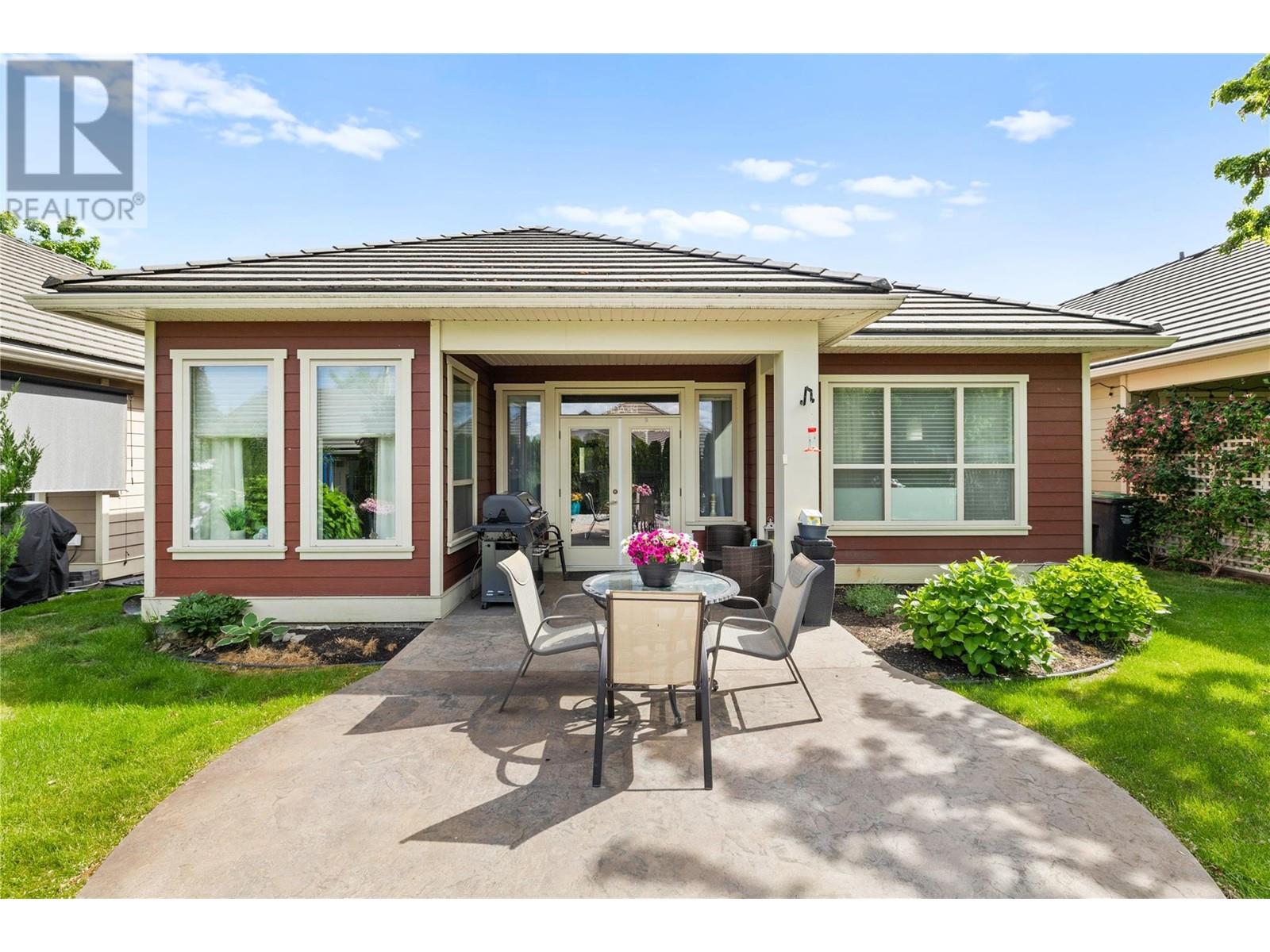 Property at 4450 Gordon Drive Unit# 154 image 4