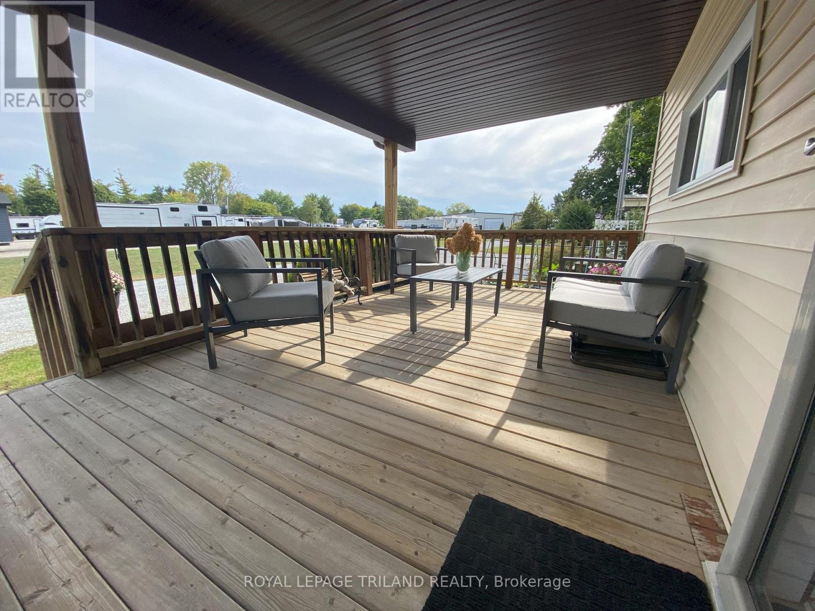 2 - 9951 Northville Crescent, Lambton Shores, Ontario  N0M 2N0 - Photo 37 - X12199366