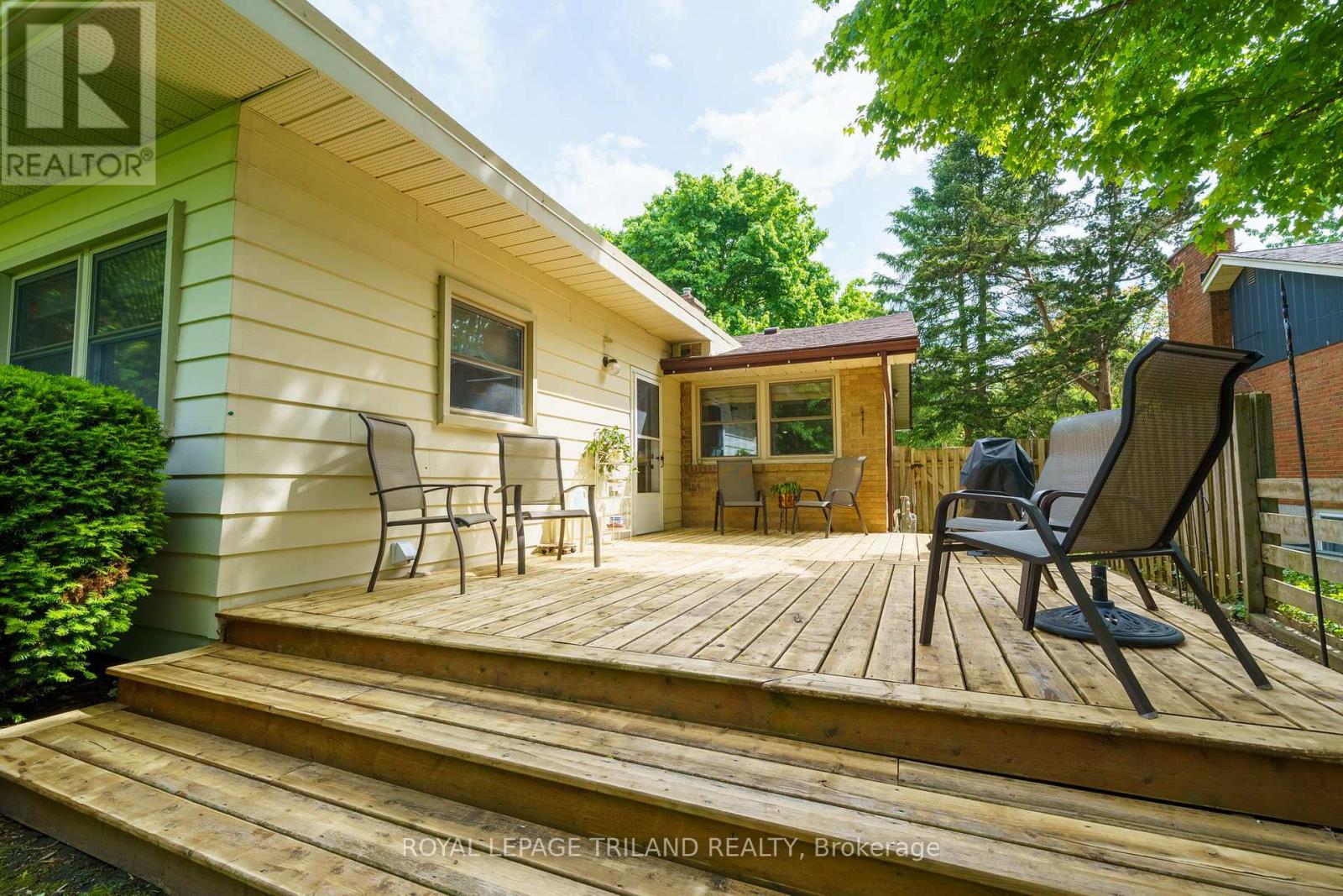 89 Rollingwood Circle, London North, Ontario  N6G 1R1 - Photo 31 - X12199421