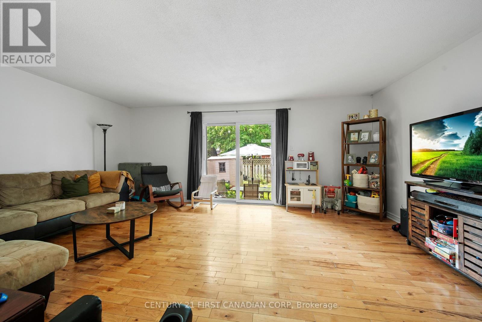 1401 Wonderland Road N, London North, Ontario  N6G 2C2 - Photo 17 - X12199425