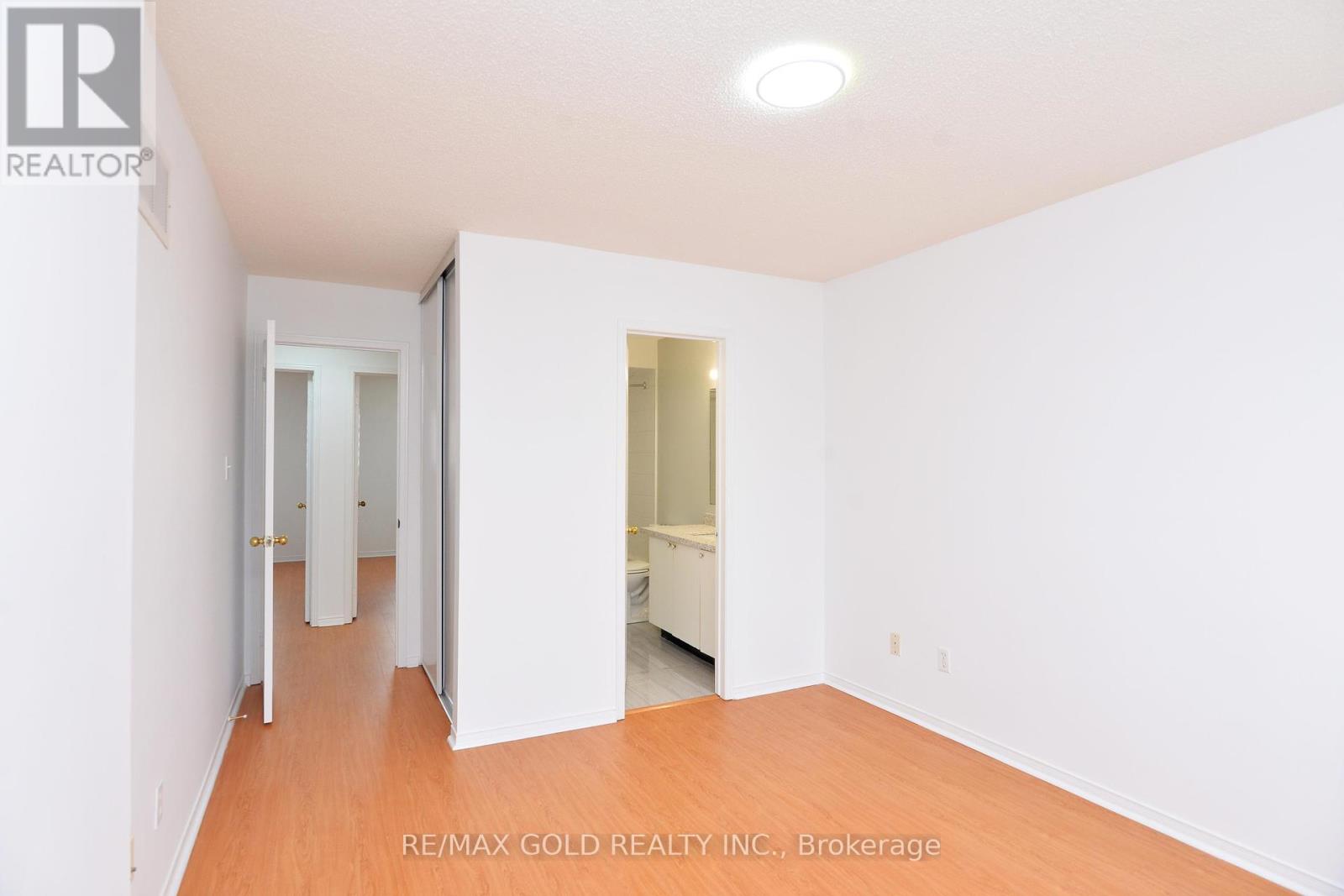 73 - 57 Brickyard Way, Brampton, Ontario  L6V 4M3 - Photo 18 - W12074900