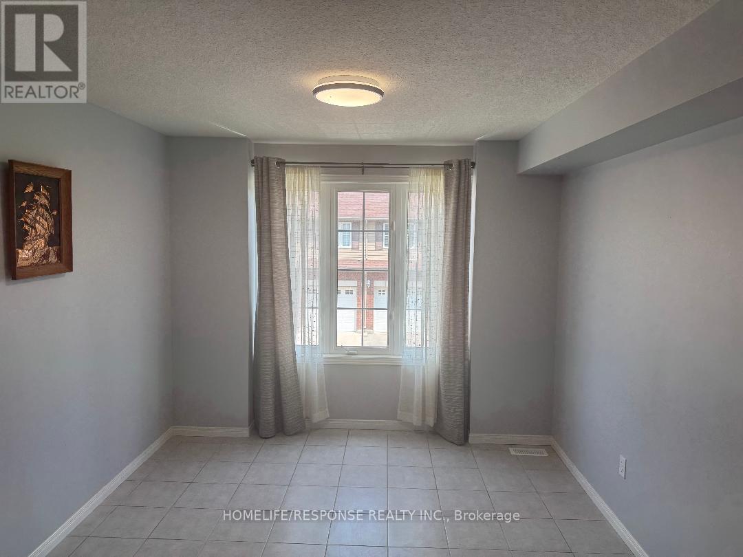 9 - 305 Briarmeadow Drive, Kitchener, Ontario  N2A 4K9 - Photo 15 - X12167208