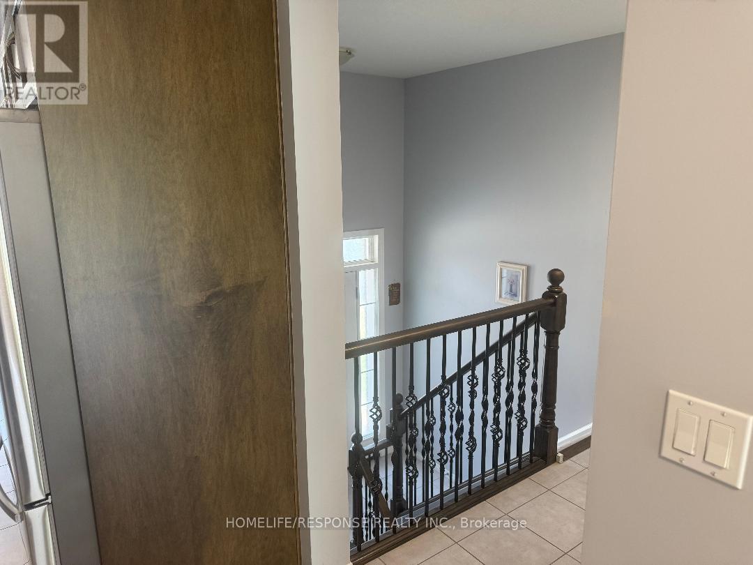9 - 305 Briarmeadow Drive, Kitchener, Ontario  N2A 4K9 - Photo 18 - X12167208