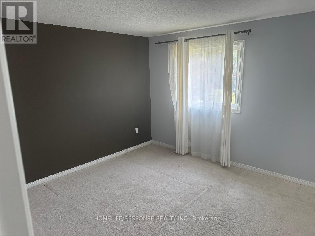 9 - 305 Briarmeadow Drive, Kitchener, Ontario  N2A 4K9 - Photo 26 - X12167208
