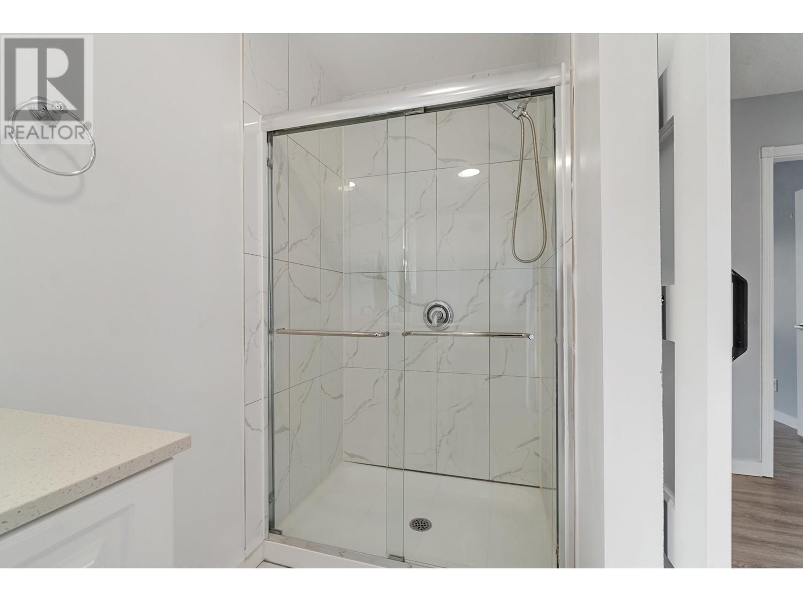 9152 Klenner Drive, Burnaby, British Columbia  V3N 4E8 - Photo 27 - R3011772